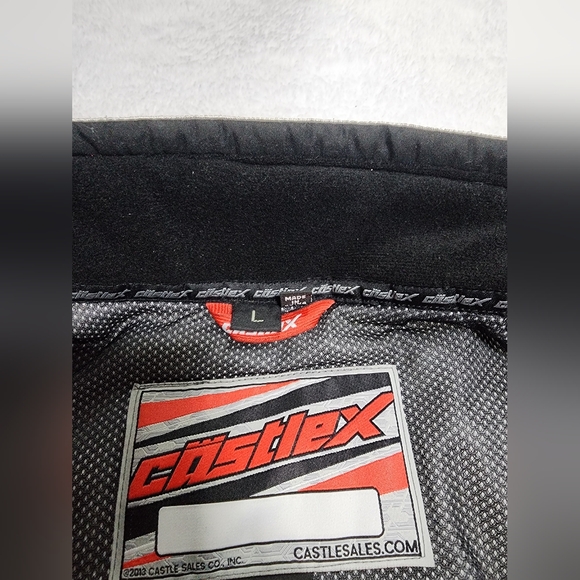 Castle X Red and White Jacket - Picture 12 of 12